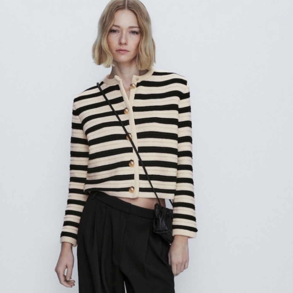 Black and Cream Striped Cardigan - Picture 2 of 9